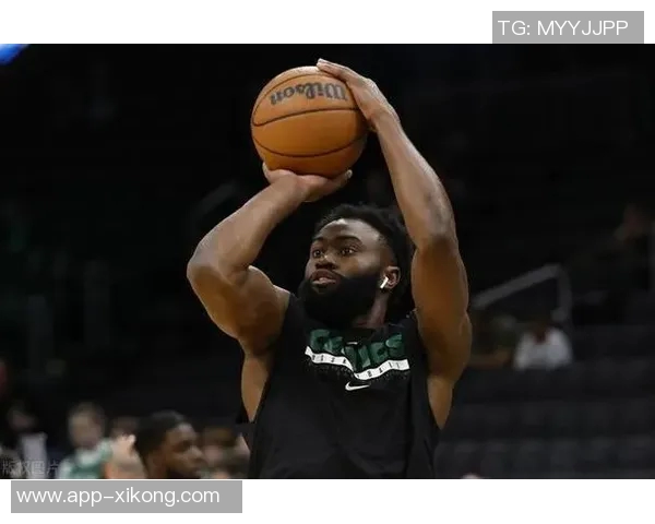 杰伦布朗回顾生涯最佳赛季称球队在联盟中表现出色